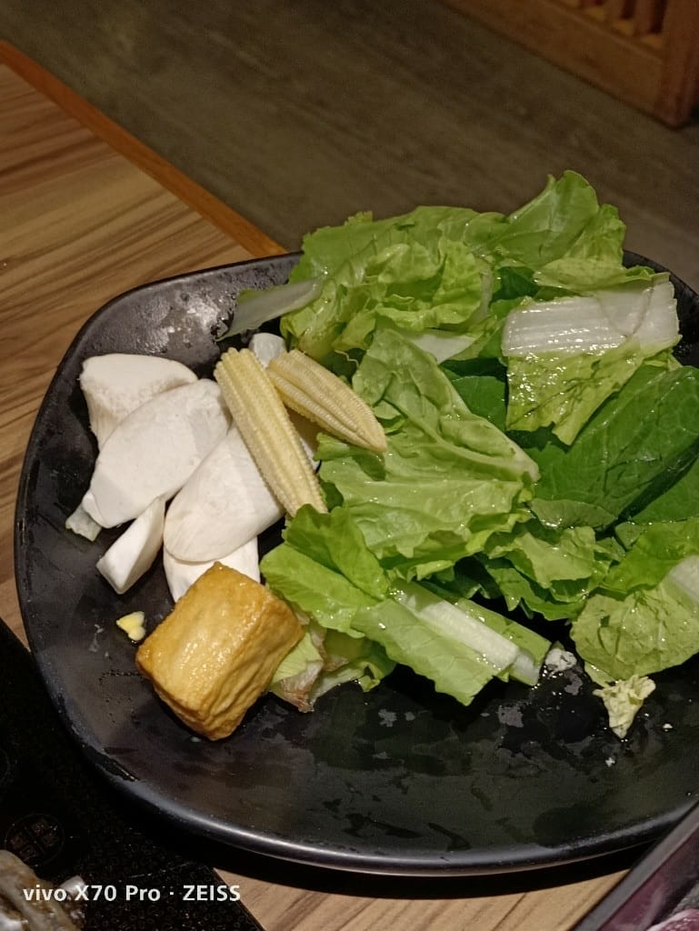 【新莊美食】品鼎殿日式壽喜燒新莊店,竟然有不到$500的壽喜燒吃到飽!! - 第17張圖 【新莊美食】品鼎殿日式壽喜燒新莊店,竟然有不到$500的壽喜燒吃到飽!!