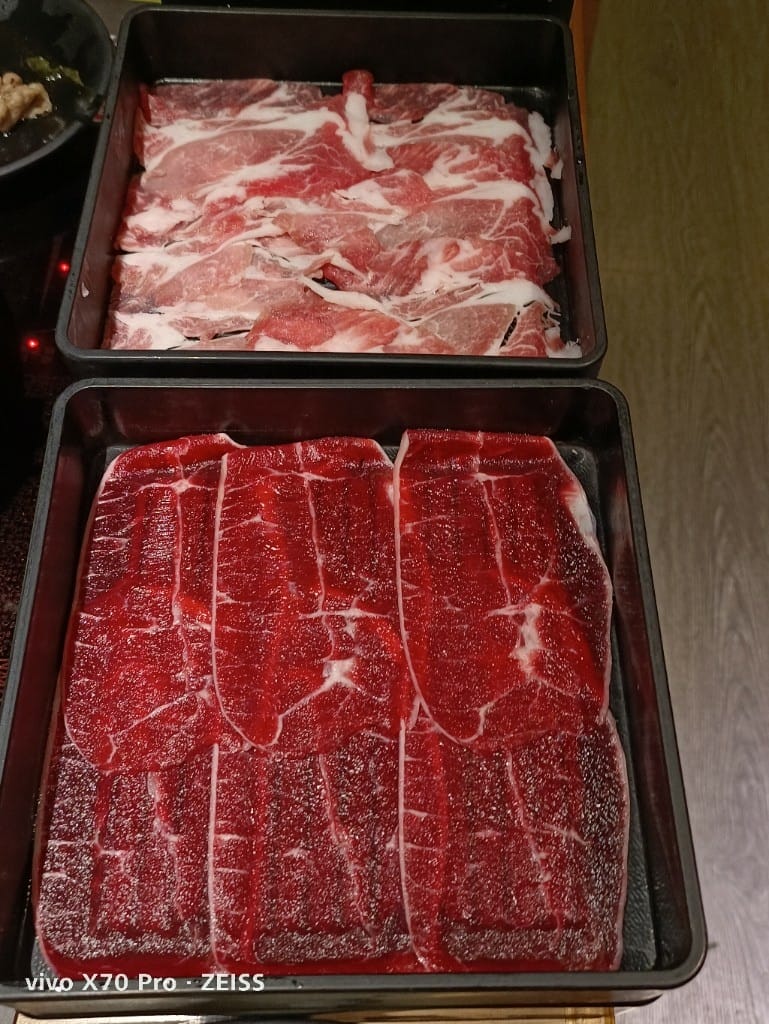 【新莊美食】品鼎殿日式壽喜燒新莊店,竟然有不到$500的壽喜燒吃到飽!! - 第8張圖 【新莊美食】品鼎殿日式壽喜燒新莊店,竟然有不到$500的壽喜燒吃到飽!!