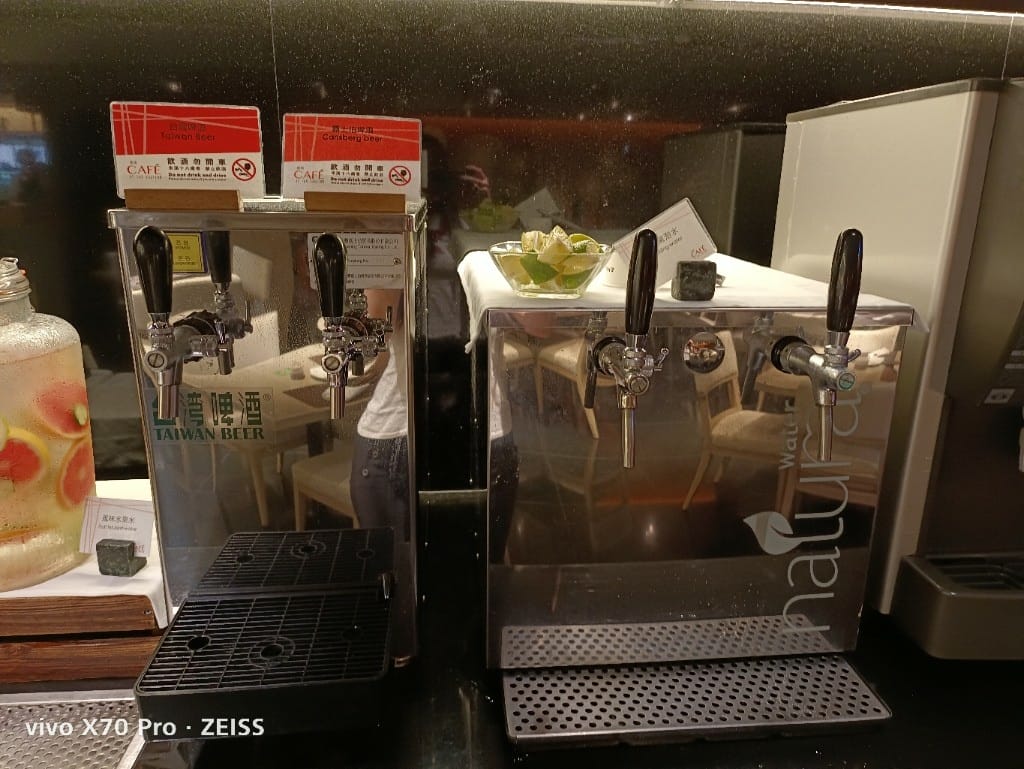 【台北吃到飽】香格里拉遠企CAFE10訪，平日午餐買一送一
