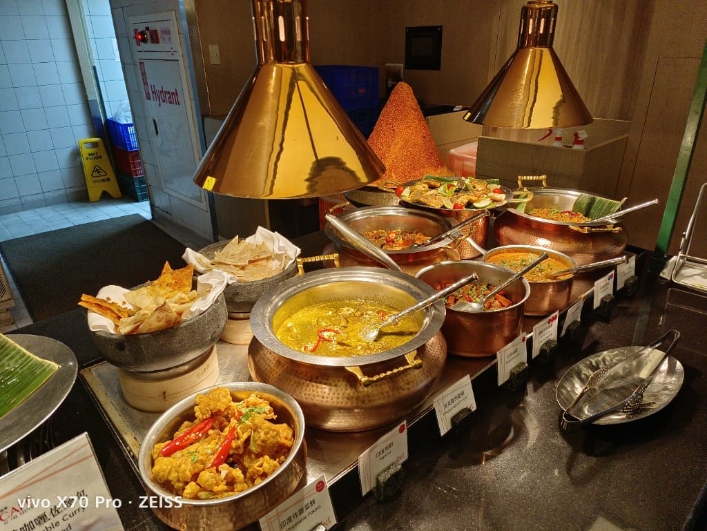 【台北吃到飽】香格里拉遠企CAFE10訪，平日午餐買一送一