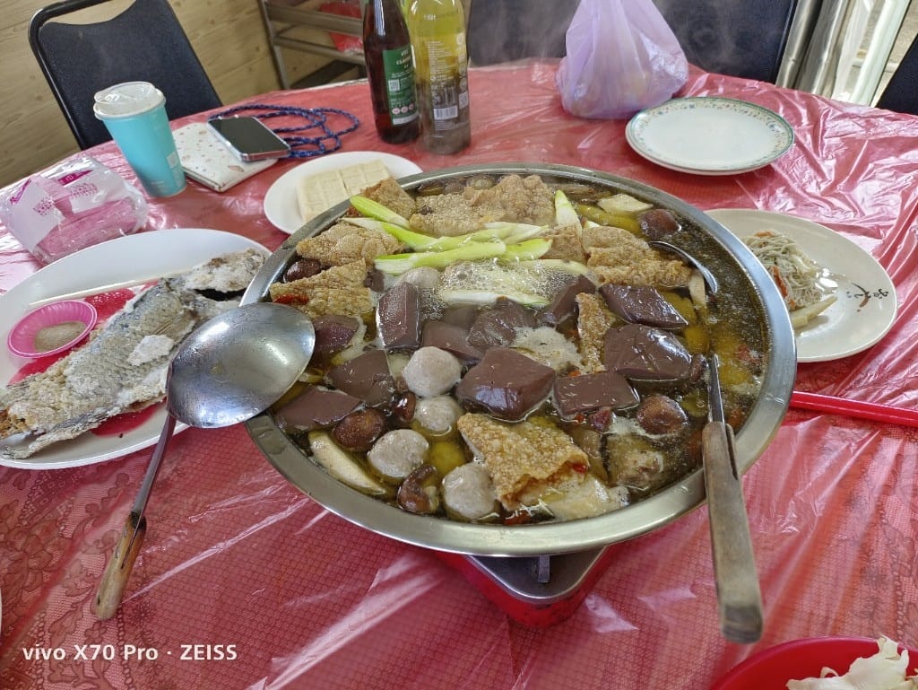 【桃園美食】龍潭佳安薑母鴨,好吃不上火的臉盆裝的純中藥薑母鴨! - 第4張圖 【桃園美食】龍潭佳安薑母鴨,好吃不上火的臉盆裝的純中藥薑母鴨!