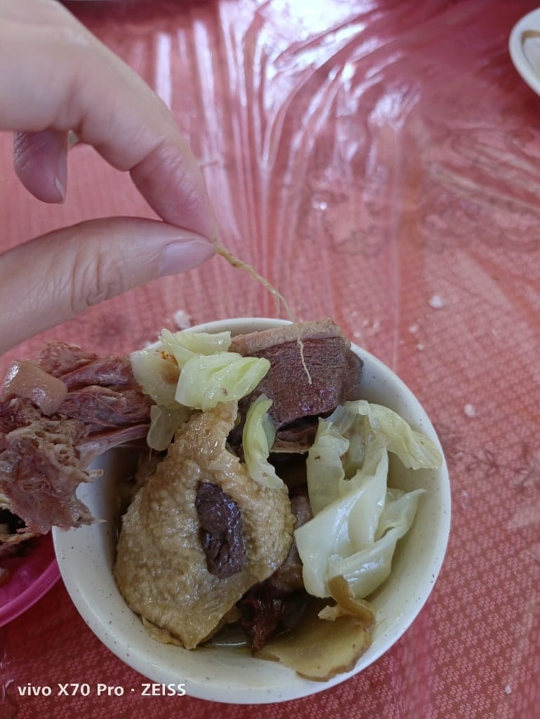 【桃園美食】龍潭佳安薑母鴨,好吃不上火的臉盆裝的純中藥薑母鴨! - 第24張圖 【桃園美食】龍潭佳安薑母鴨,好吃不上火的臉盆裝的純中藥薑母鴨!