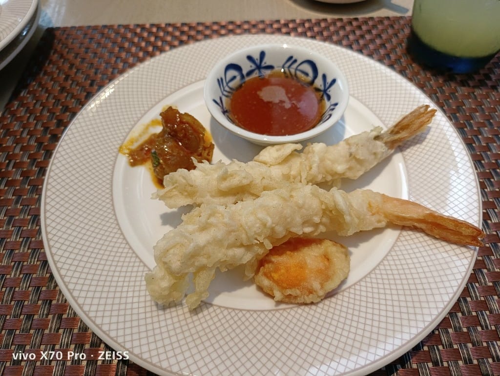 【台北吃到飽】香格里拉遠企CAFE10訪，平日午餐買一送一