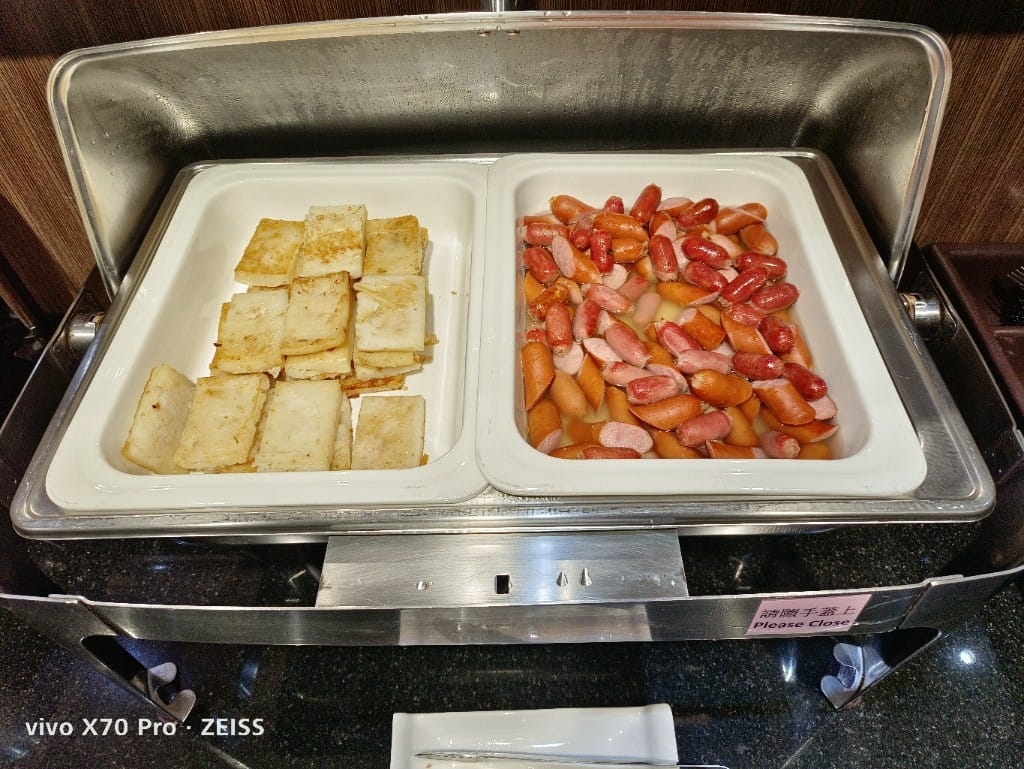 【桃園吃到飽】蜜月世紀大飯店早餐，平日只要$299買一送一吃到飽哦！