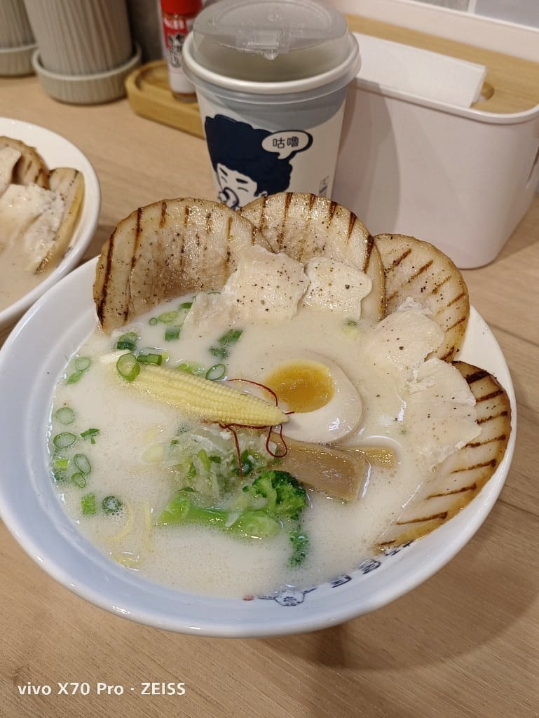 【新莊美食】麵匡匡拉麵食堂新莊佳瑪店，平價拉麵新選擇！