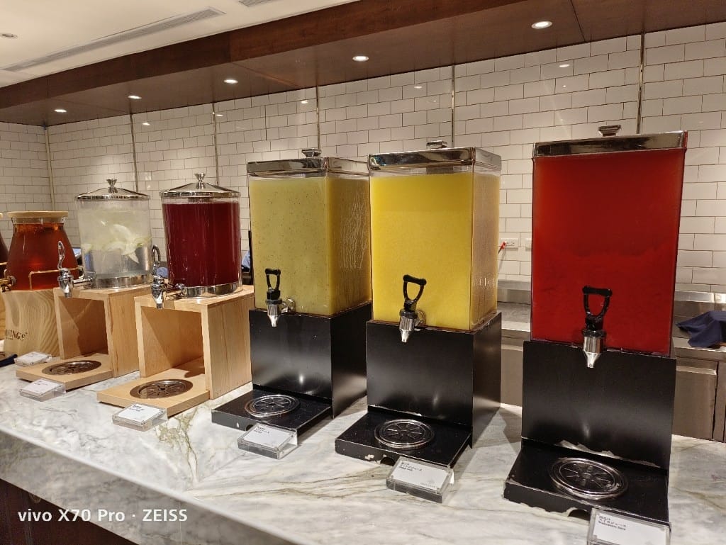 【台北吃到飽】JR東日本鉑麗安全日餐廳，$999大嗑法式羊排❤️❤️❤️