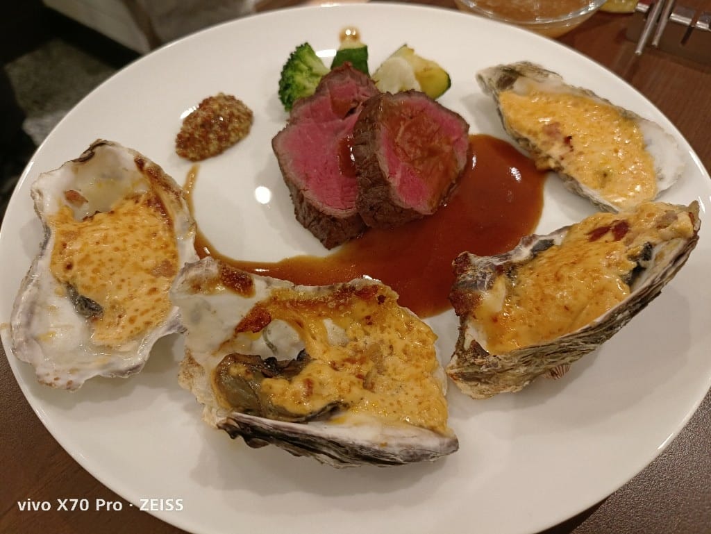 【台北吃到飽】JR東日本鉑麗安全日餐廳，$999大嗑法式羊排❤️❤️❤️