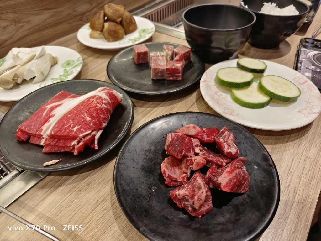【桃園吃到飽】迴饗迴轉燒肉，單人友善的迴轉燒肉干貝吃到飽❤️