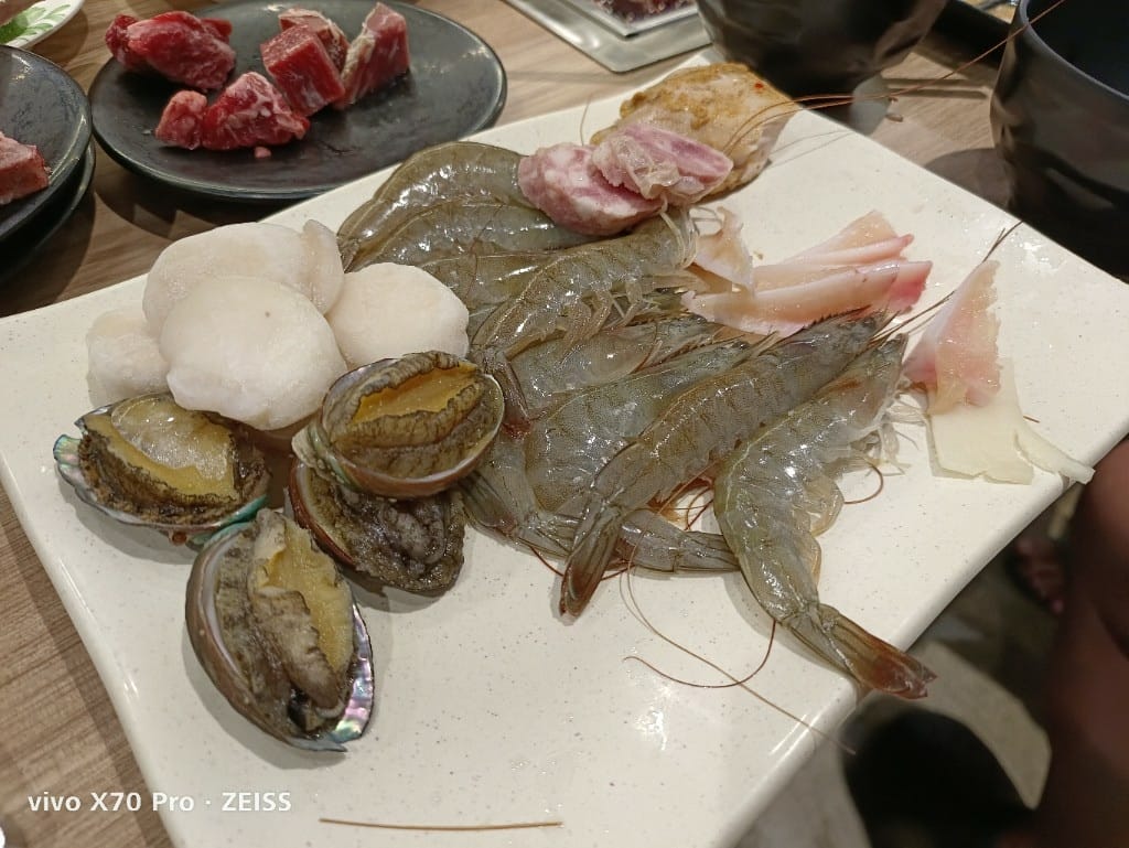 【桃園吃到飽】迴饗迴轉燒肉，單人友善的迴轉燒肉干貝吃到飽❤️