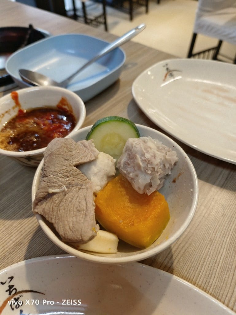 【台北吃到飽】想肉了自助火鍋吃到飽，開幕期間還送石蟳哦❤️
