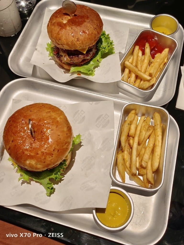【新莊美食】SUNMAI_BURGER麥漢堡,吃漢堡送啤酒❤️ - 第20張圖 【新莊美食】SUNMAI_BURGER麥漢堡,吃漢堡送啤酒❤️