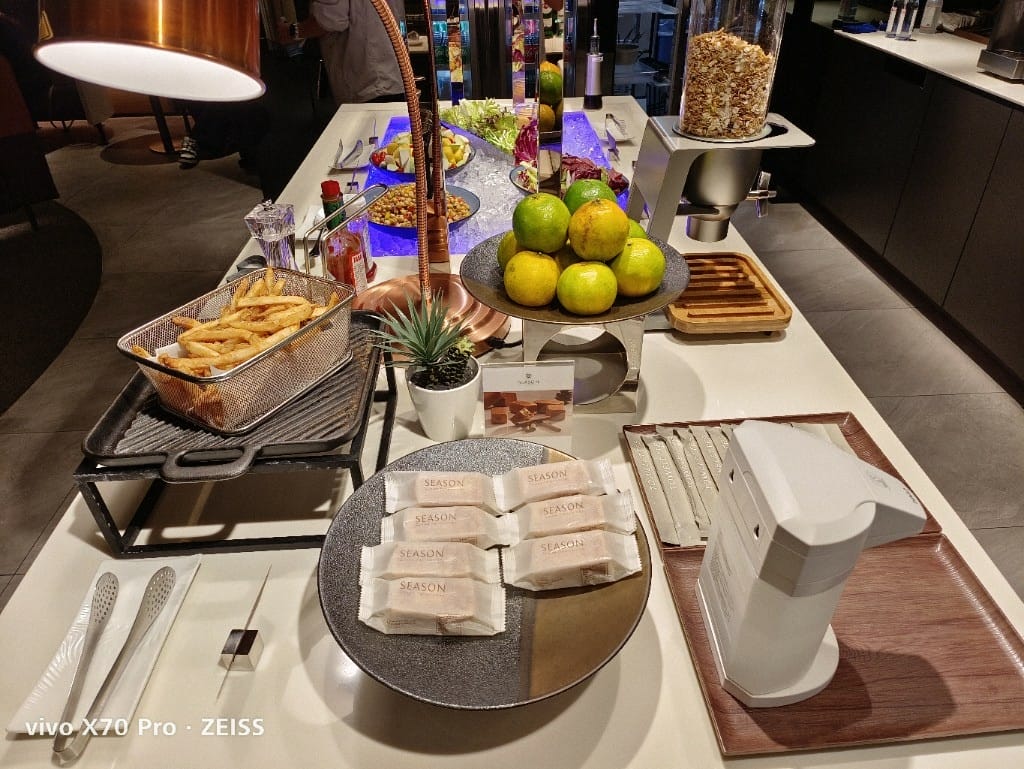 【桃園美食】桃園機場貴賓室VIP LOUNGE，一航星宇&環亞貴賓室