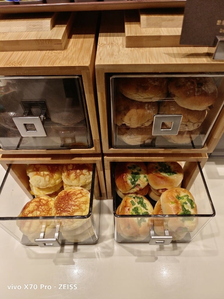 【桃園美食】桃園機場貴賓室VIP LOUNGE，一航星宇&環亞貴賓室
