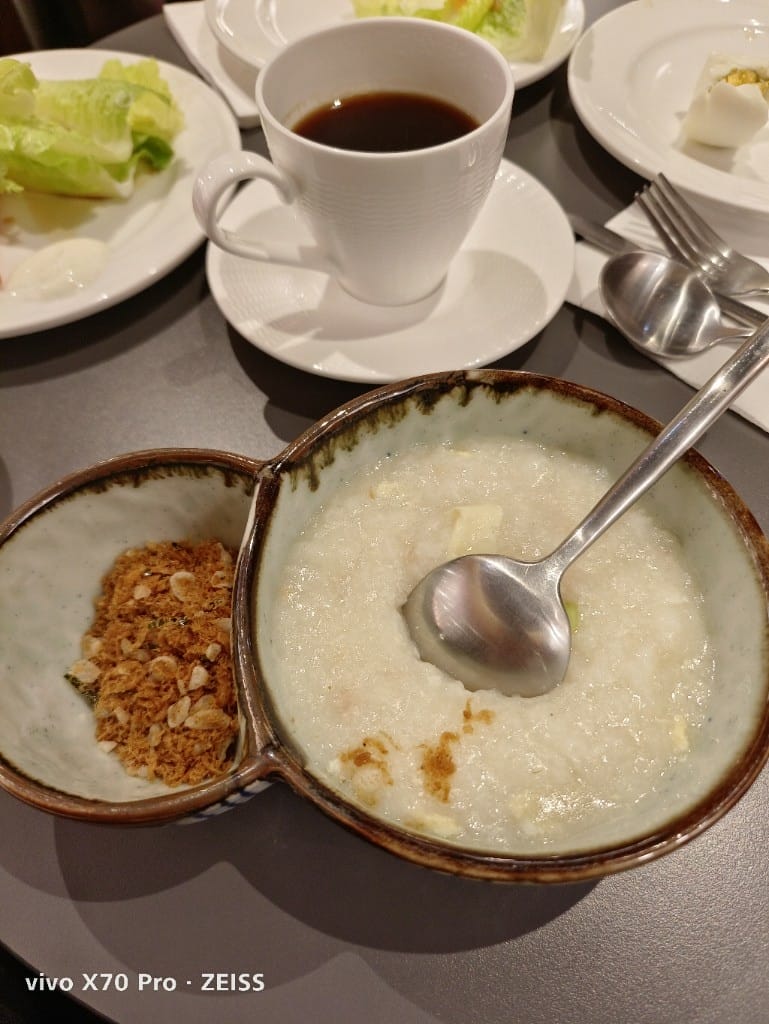 【桃園美食】桃園機場貴賓室VIP LOUNGE，一航星宇&環亞貴賓室