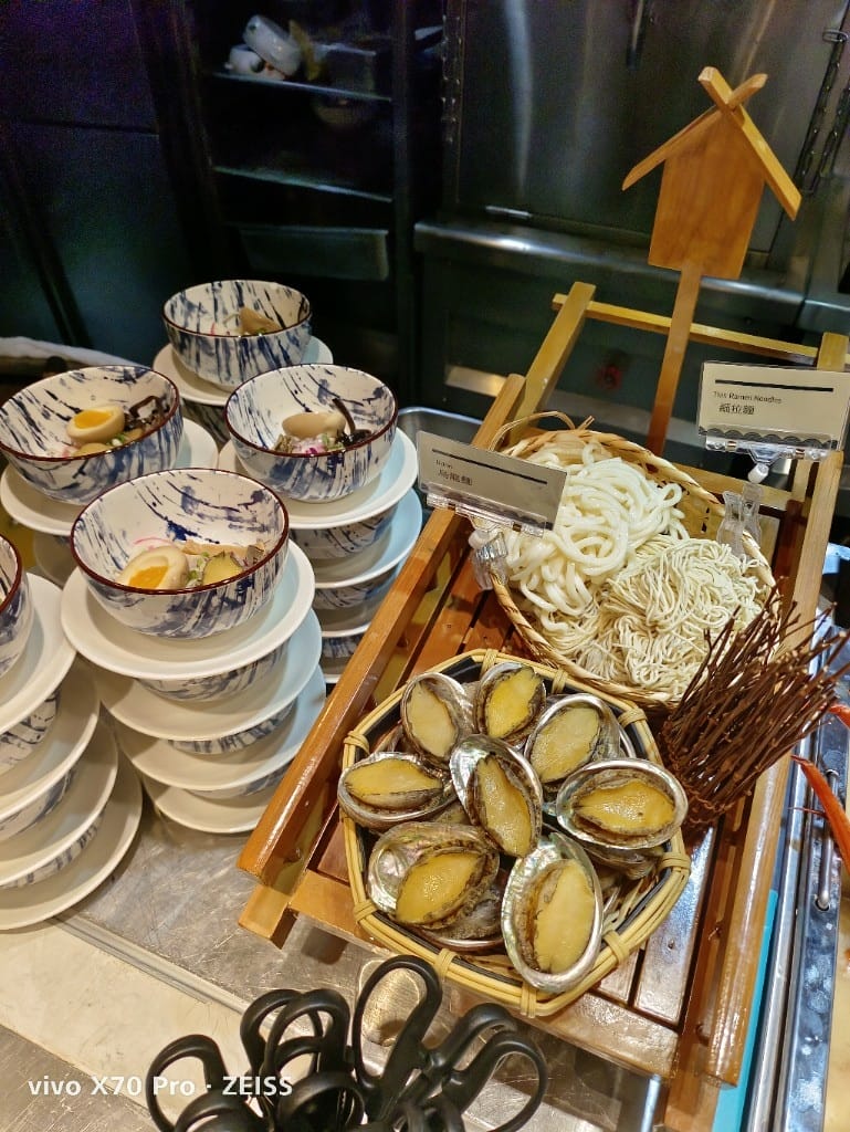 【台北吃到飽】探索廚房平日午餐21訪，冬の和食祭松葉蟹腳吃到飽❤️