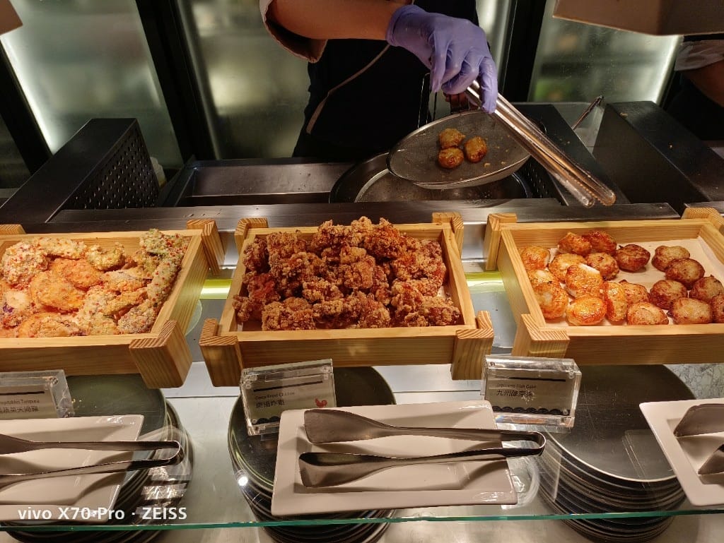 【台北吃到飽】探索廚房平日午餐21訪，冬の和食祭松葉蟹腳吃到飽❤️