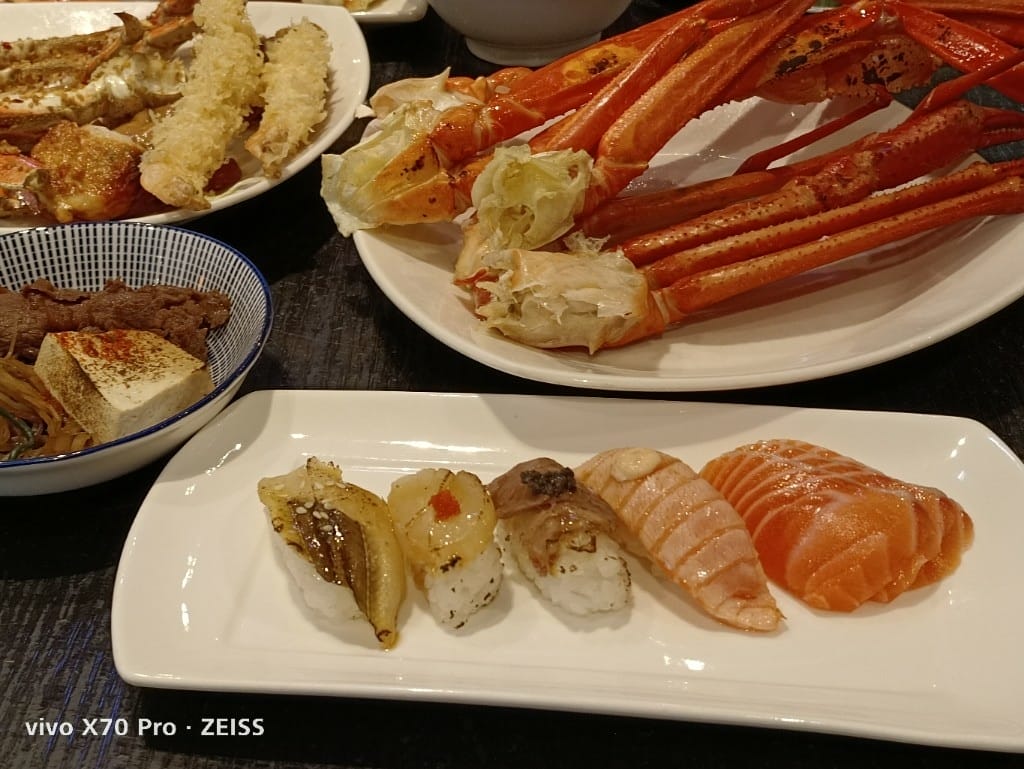 【台北吃到飽】探索廚房平日午餐21訪，冬の和食祭松葉蟹腳吃到飽❤️