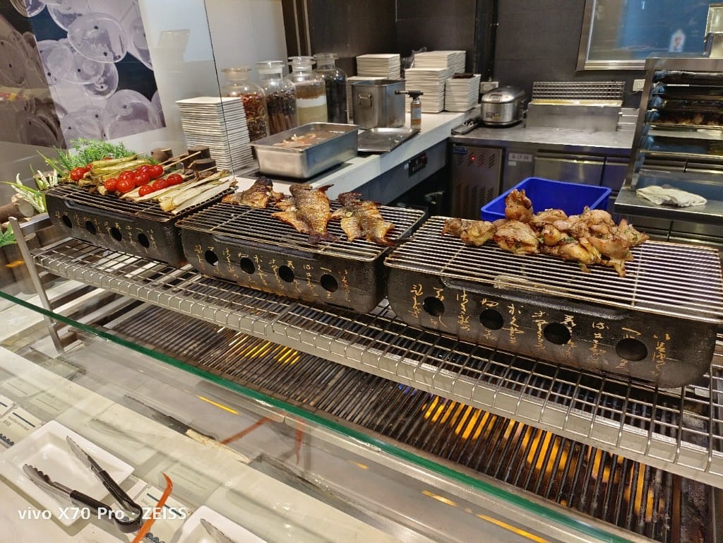 【台北吃到飽】探索廚房平日午餐21訪，冬の和食祭松葉蟹腳吃到飽❤️