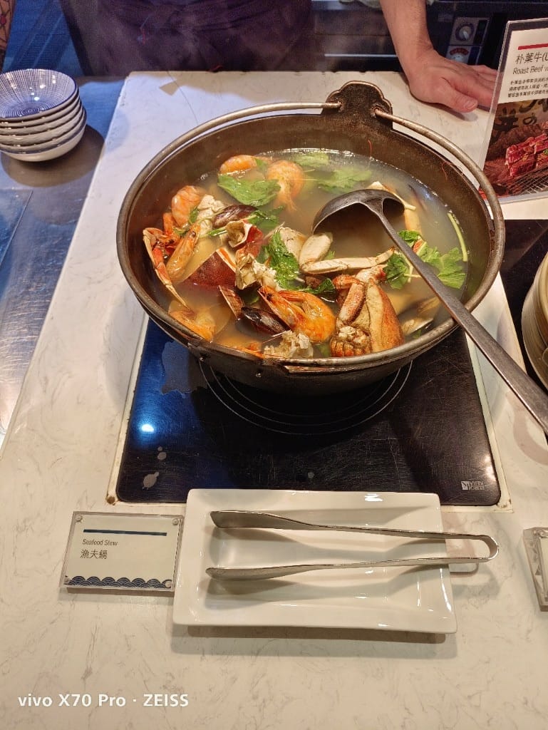 【台北吃到飽】探索廚房平日午餐21訪，冬の和食祭松葉蟹腳吃到飽❤️