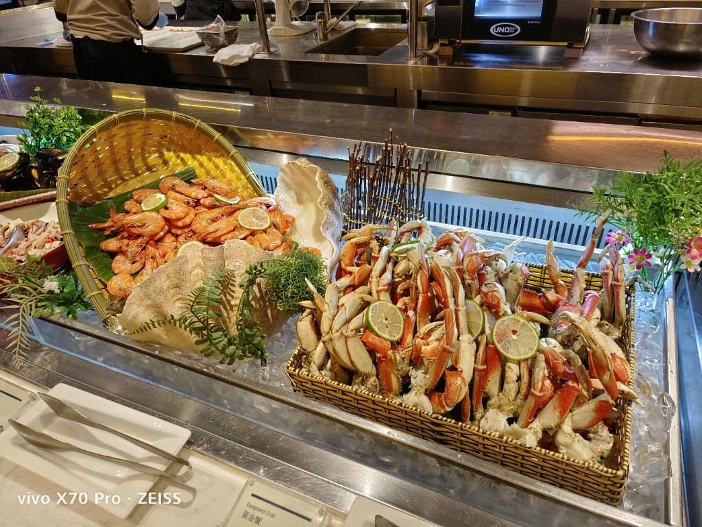 【台北吃到飽】探索廚房平日午餐21訪，冬の和食祭松葉蟹腳吃到飽❤️