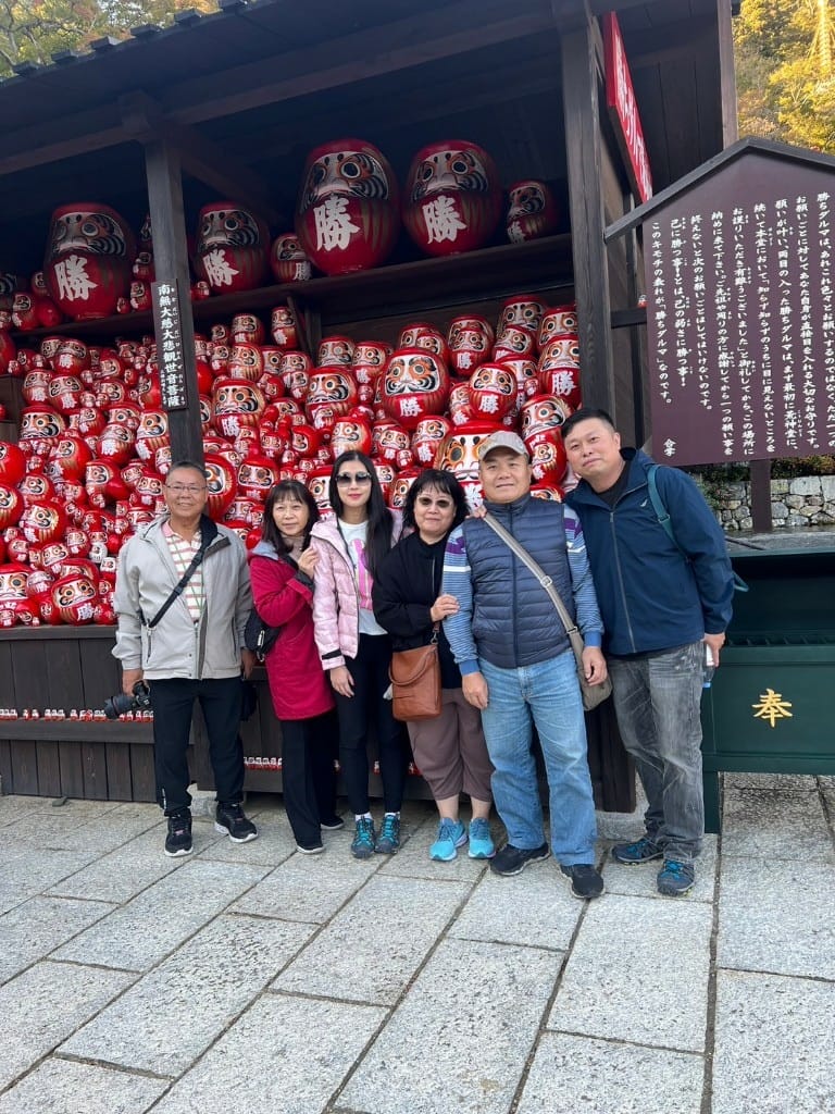 【日本京都旅遊】勝尾寺，滿山滿谷達摩的勝尾寺楓紅❤️