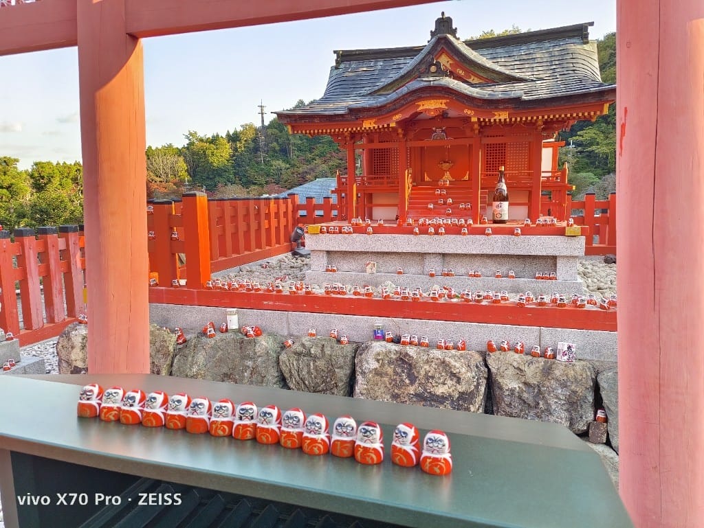 【日本京都旅遊】勝尾寺，滿山滿谷達摩的勝尾寺楓紅❤️