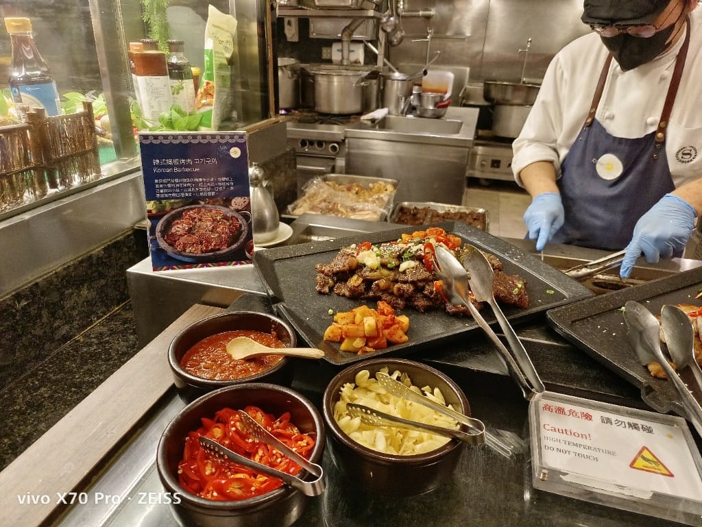 【台北吃到飽】喜來登12廚假晚餐21訪，全新韓流美食買一送一享受松葉蟹吃到飽❤️