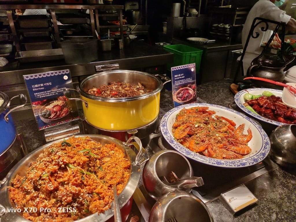 【台北吃到飽】喜來登12廚假晚餐21訪，全新韓流美食買一送一享受松葉蟹吃到飽❤️