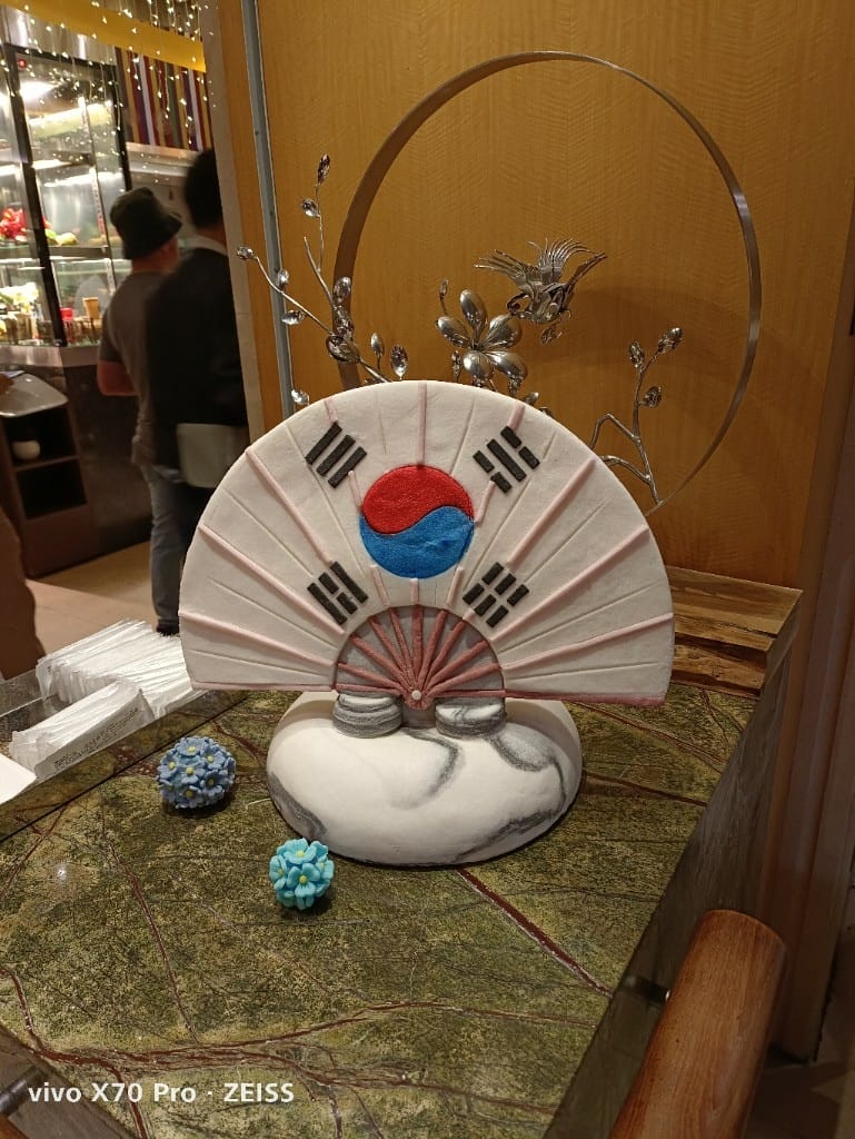 【台北吃到飽】喜來登12廚假晚餐21訪，全新韓流美食買一送一享受松葉蟹吃到飽❤️