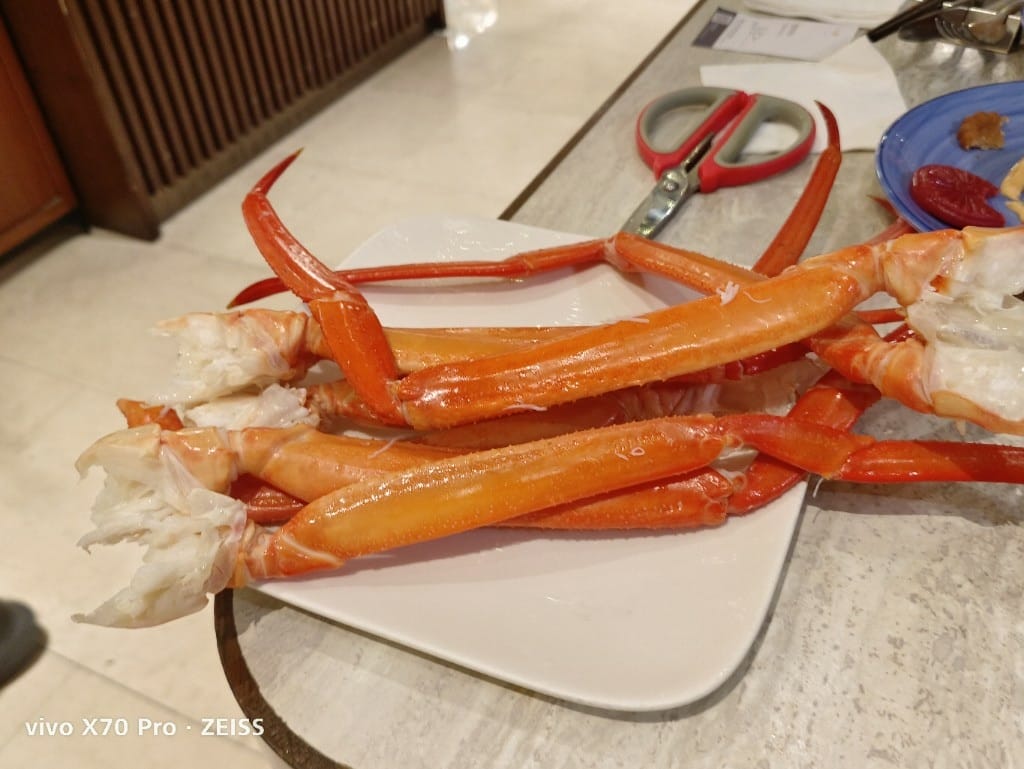 【台北吃到飽】喜來登12廚假晚餐21訪，全新韓流美食買一送一享受松葉蟹吃到飽❤️