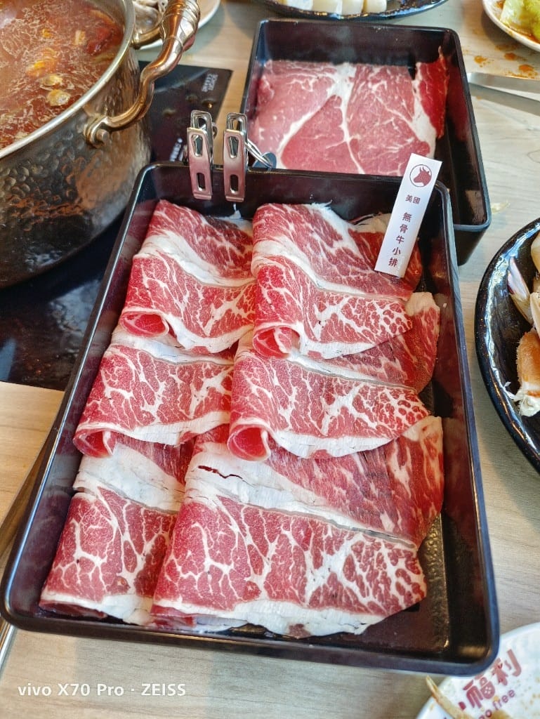【桃園吃到飽】小福利火鍋會所中茂度，食材棒棒環境也好的麻辣鍋吃到飽❤️
