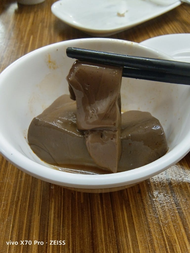 【新莊美食】詹記麻辣火鍋新莊總店，果凍鴨血NO1麻辣鍋❤️