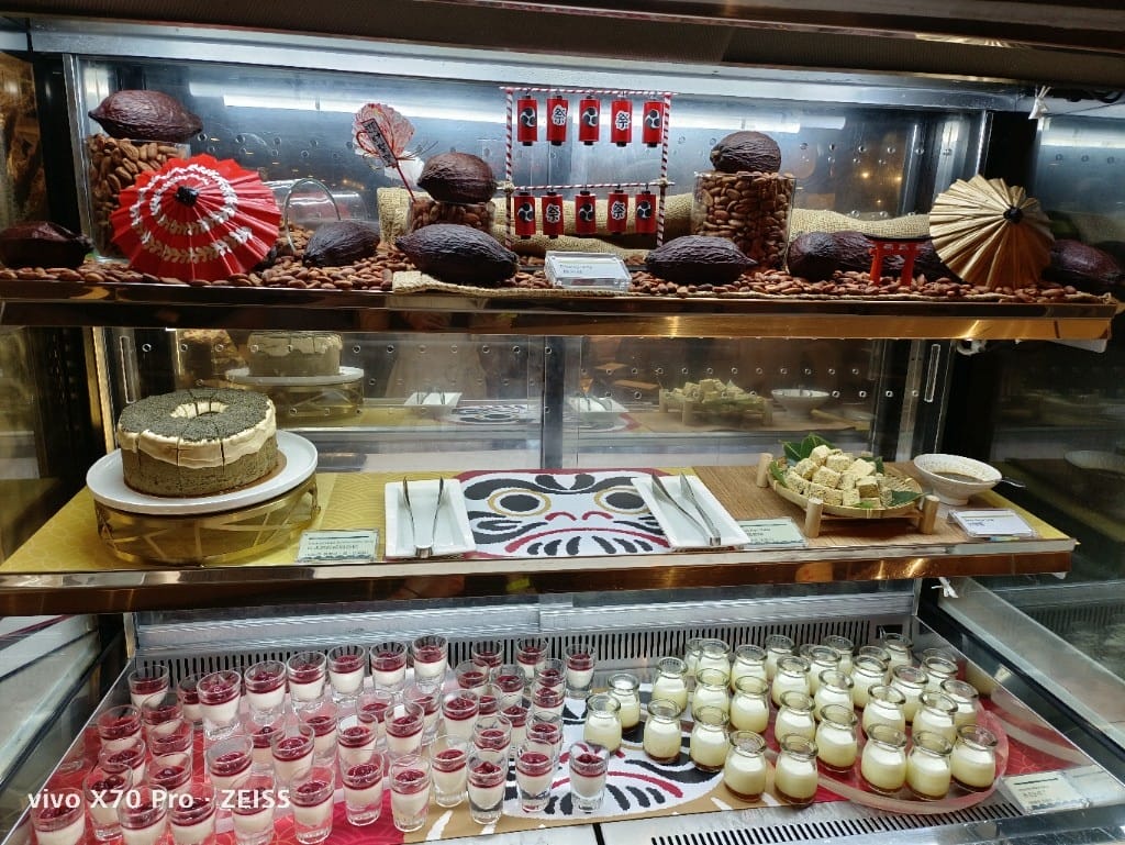 【台北吃到飽】探索廚房平日午餐22訪，半價大嗑冬の和食祭松葉蟹腳吃到飽❤️