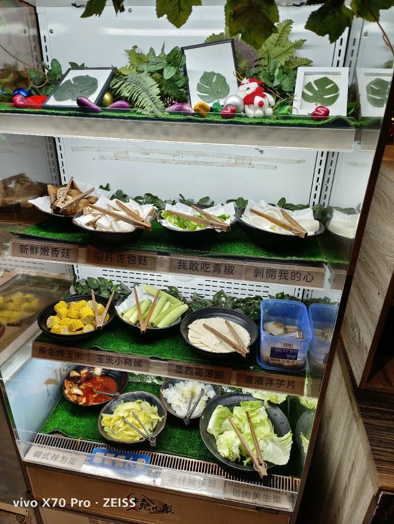 【新莊吃到飽】燒肉眾精緻炭火燒肉新莊中正店，半價開箱吃到飽❤️