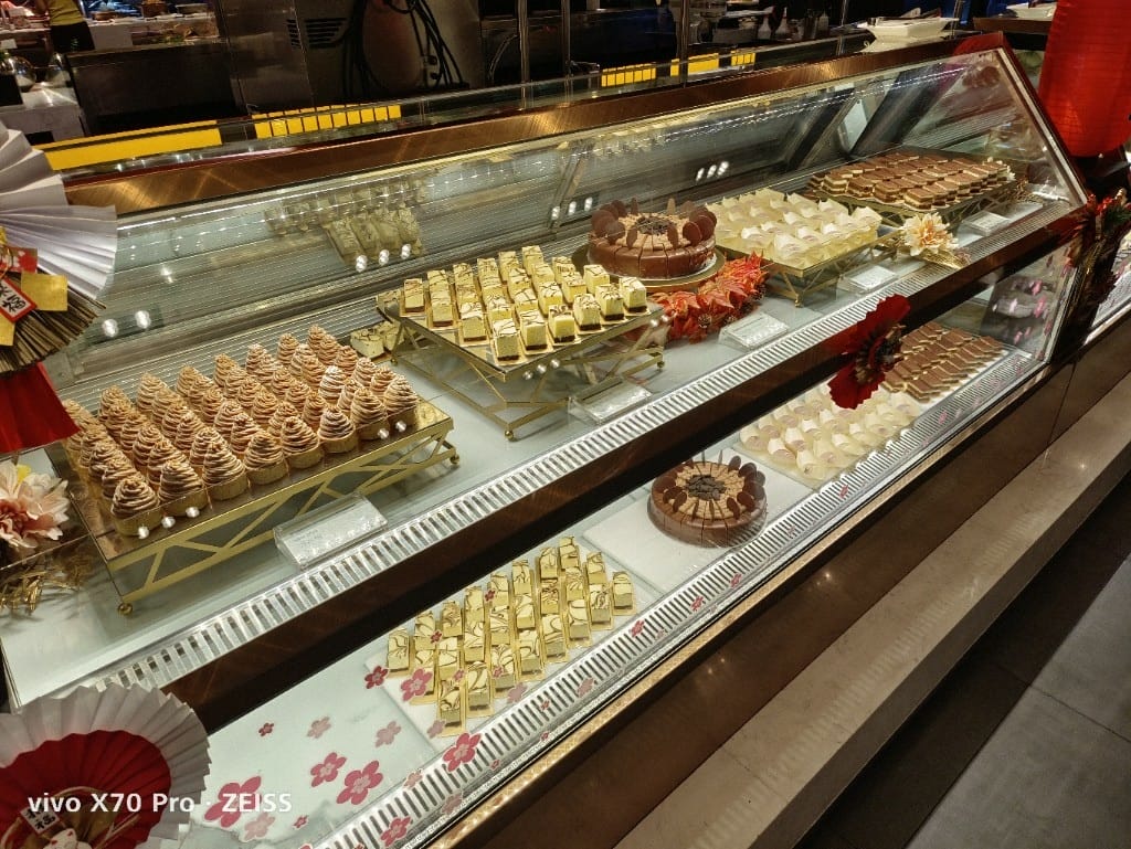 【台北吃到飽】探索廚房平日午餐22訪，半價大嗑冬の和食祭松葉蟹腳吃到飽❤️