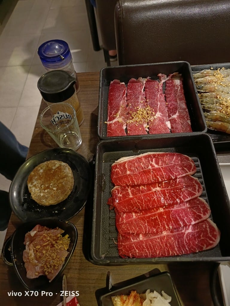 【新莊吃到飽】燒肉眾精緻炭火燒肉新莊中正店，半價開箱吃到飽❤️