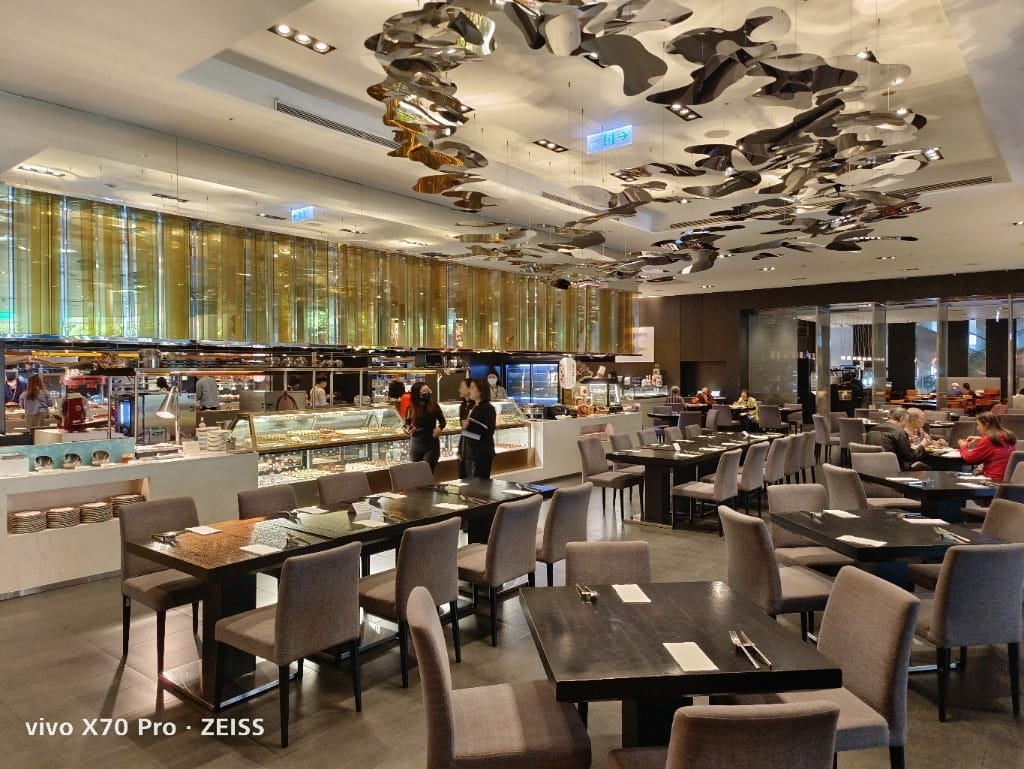 【台北吃到飽】探索廚房平日午餐22訪，半價大嗑冬の和食祭松葉蟹腳吃到飽❤️