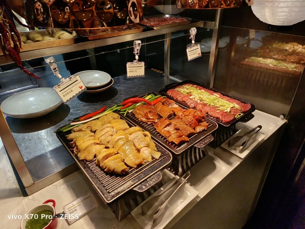【台北吃到飽】探索廚房平日午餐22訪，半價大嗑冬の和食祭松葉蟹腳吃到飽❤️