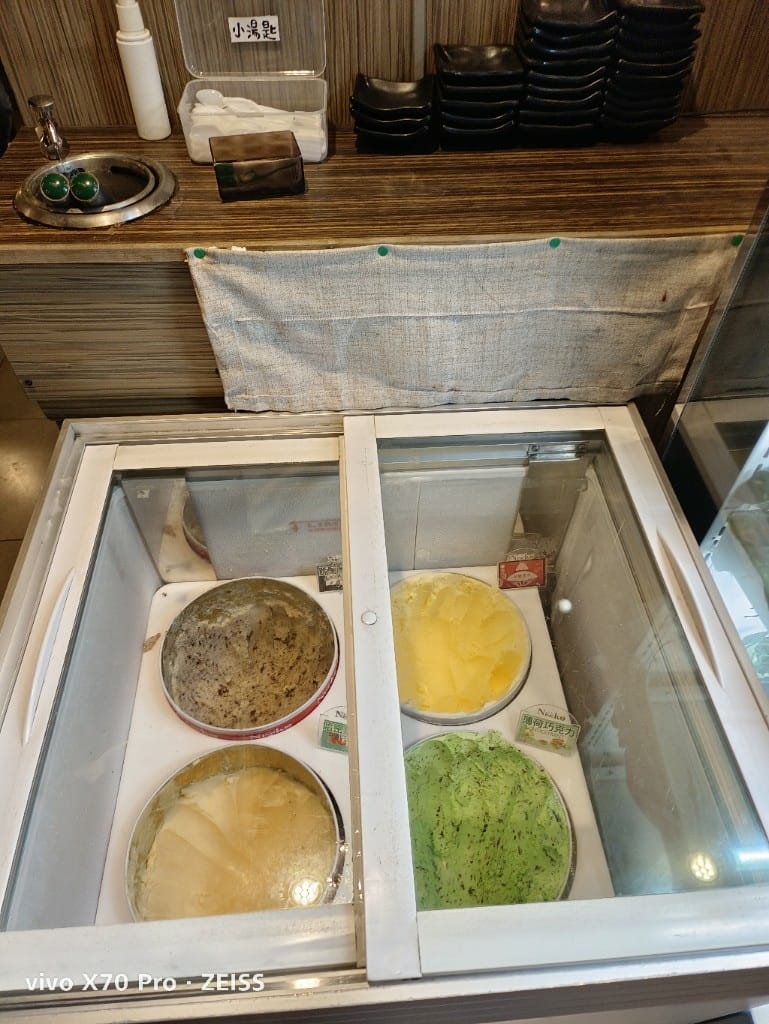 【新莊吃到飽】燒肉眾精緻炭火燒肉新莊中正店，半價開箱吃到飽❤️
