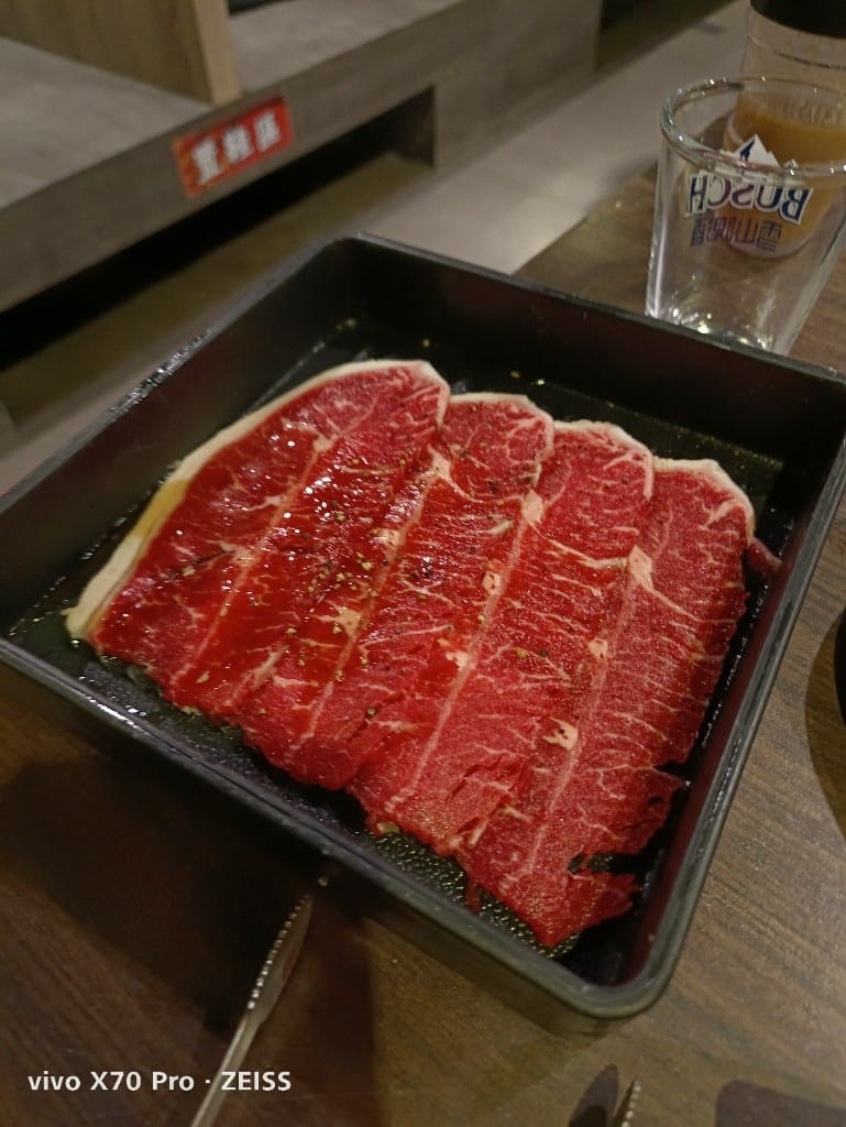 【新莊吃到飽】燒肉眾精緻炭火燒肉新莊中正店，半價開箱吃到飽❤️