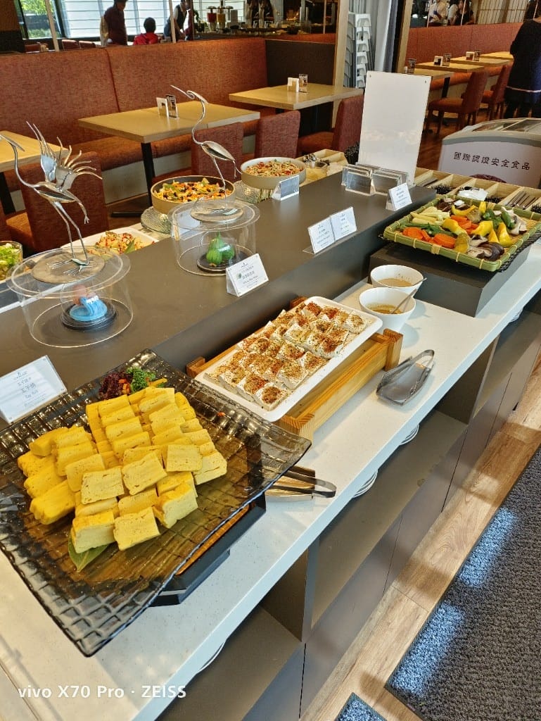 【台北吃到飽】KiABinSan枝仔冰城，和怪獸之王哥吉拉共進午餐❤️