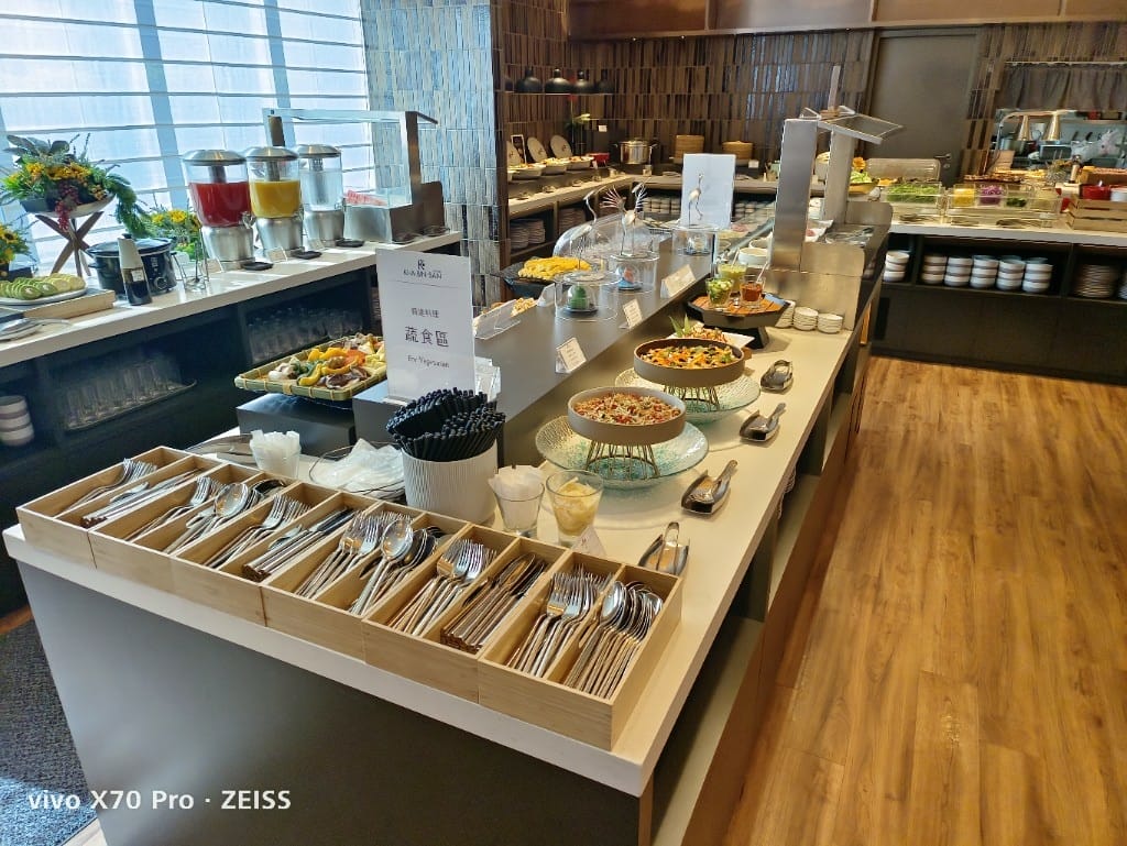 【台北吃到飽】KiABinSan枝仔冰城，和怪獸之王哥吉拉共進午餐❤️