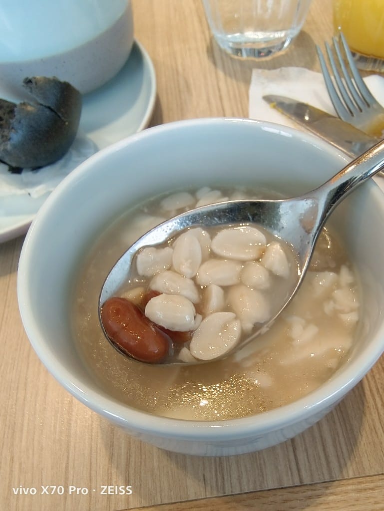 【台北吃到飽】KiABinSan枝仔冰城，和怪獸之王哥吉拉共進午餐❤️
