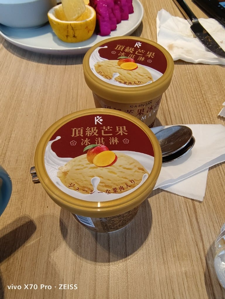 【台北吃到飽】KiABinSan枝仔冰城，和怪獸之王哥吉拉共進午餐❤️