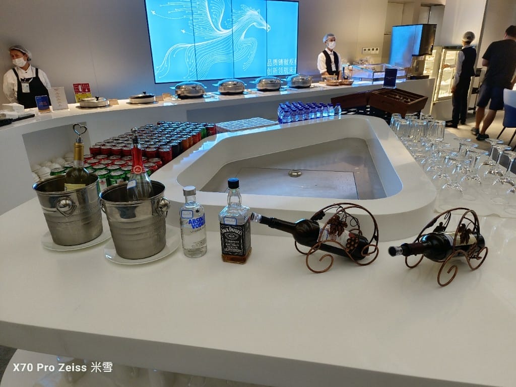 【中國上海浦東機場貴賓室】東航貴賓室77號 & 69號貴賓室 & 中國國際航空貴賓室71號 - 第29張圖 【中國上海浦東機場貴賓室】東航貴賓室77號 & 69號貴賓室 & 中國國際航空貴賓室71號