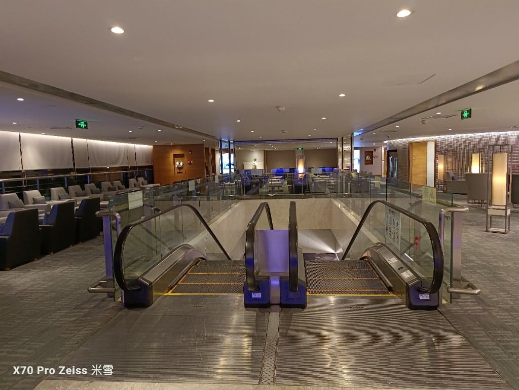 【中國上海浦東機場貴賓室】東航貴賓室77號 & 69號貴賓室 & 中國國際航空貴賓室71號 - 第38張圖 【中國上海浦東機場貴賓室】東航貴賓室77號 & 69號貴賓室 & 中國國際航空貴賓室71號