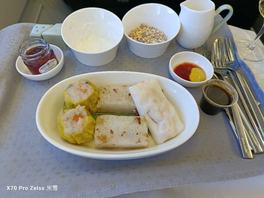 【飛上海商務餐飛機餐】長榮航空 & 韓亞航空 - 第13張圖 【飛上海商務餐飛機餐】長榮航空 & 韓亞航空