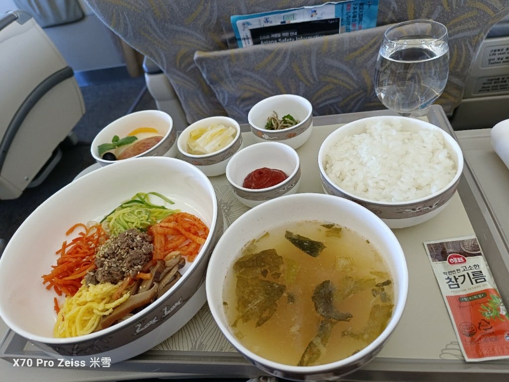 【飛上海商務餐飛機餐】長榮航空 & 韓亞航空 - 第17張圖 【飛上海商務餐飛機餐】長榮航空 & 韓亞航空