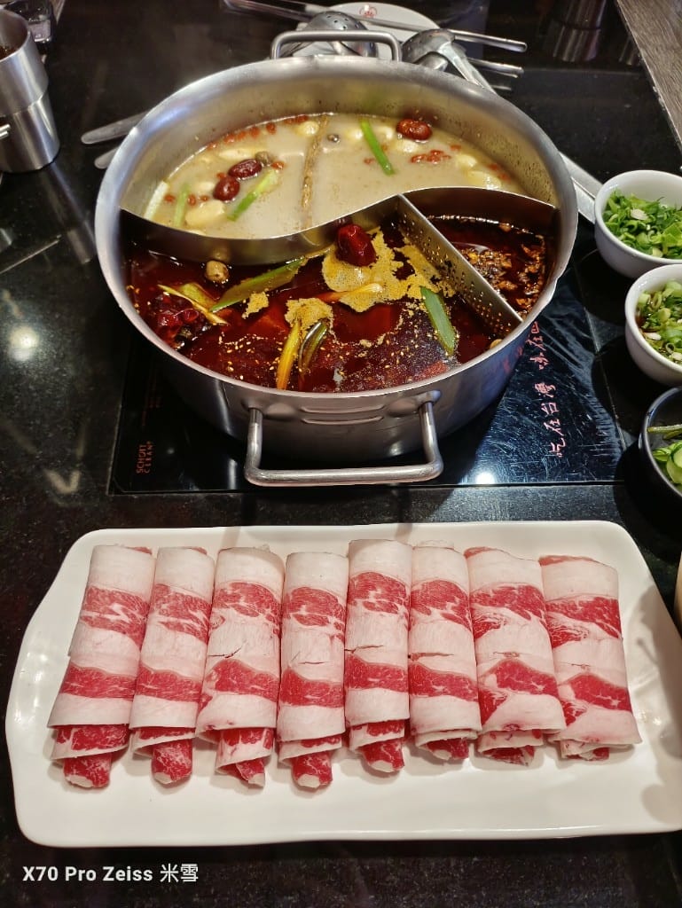 【林口美食】老四川巴蜀麻辣燙林口店，來自對岸的川味秘方麻辣鍋❤️