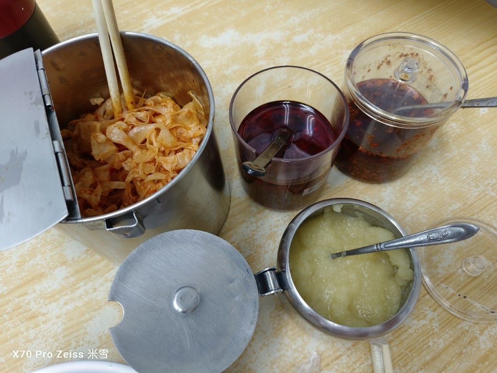 【新莊美食】基隆甜不辣蚵仔麵線，冬天必吃熱騰騰的甜不辣❤️